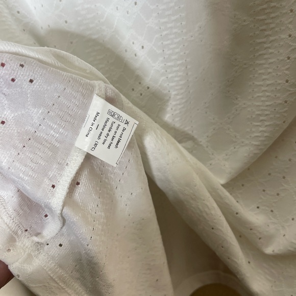 SAMPEEL Women’s Eyelet Crossed V Neck T Shirts Loose Casual Short Sleeve Size M - Picture 7 of 9